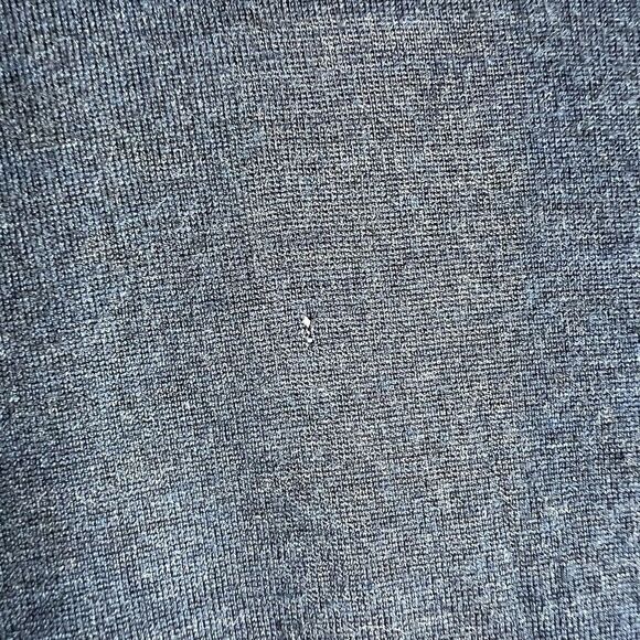 Akris Punto Wool Cardigan Sweater Womens Size 10 Pockets Snap Closure *Holes* - Picture 11 of 16